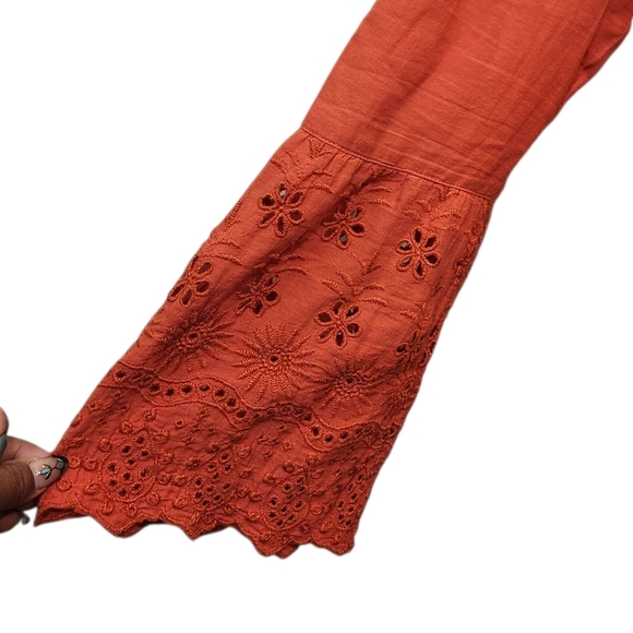 EUC STYLE & CO CORAL EMBROIDERED EYELET PINTUCKED TUNIC  SZ L - Picture 7 of 11